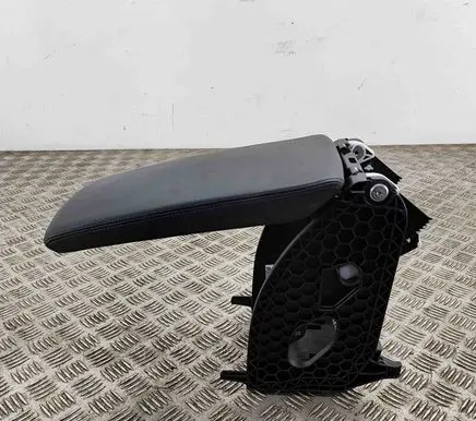 Skoda Superb B8 (3V) Armrest 3V0864207YGT 3V0864207