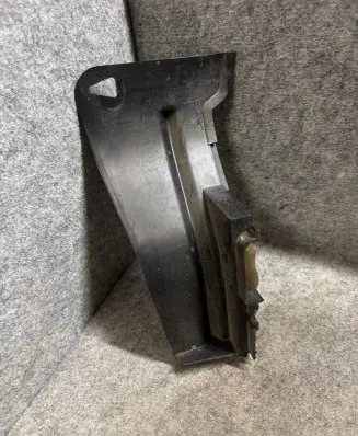 Dodge Durango Other engine bay part 68253120AA