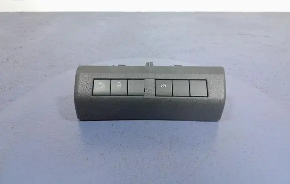Other switches/knobs/shifts