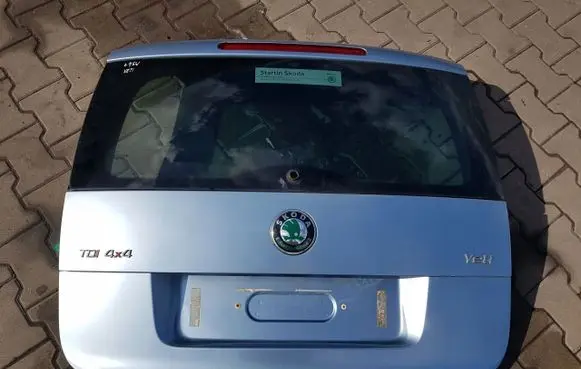 Tailgate/trunk/boot lid