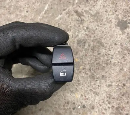 BMW 5 F10 F11 Hazard light switch 9161896