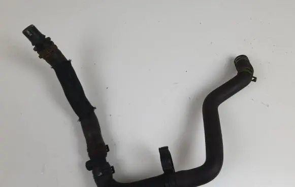 Renault Trafic II (X83) Engine coolant pipe/hose