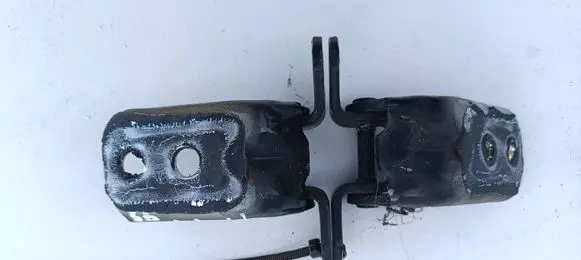 Nissan Qashqai Front door hinge set ZAWIASYDRZWI