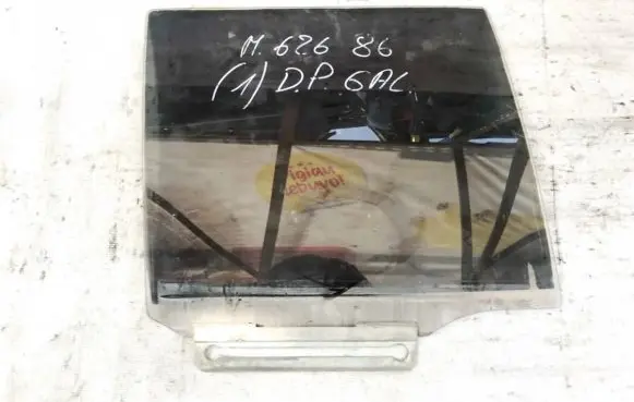 Mazda 626 Rear door window glass