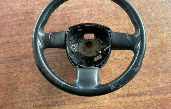 Audi A4 S4 B7 8E 8H Steering wheel 8E0419091DD