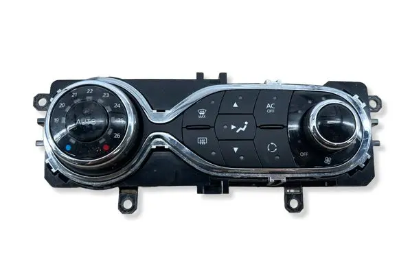 Renault Captur Climate control unit 275108796R E1067144 X98X82