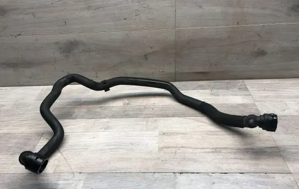 BMW 3 E90 E91 Coolant pipe/hose 0310