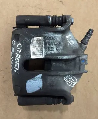 Peugeot 2008 I Front brake caliper 9805497780