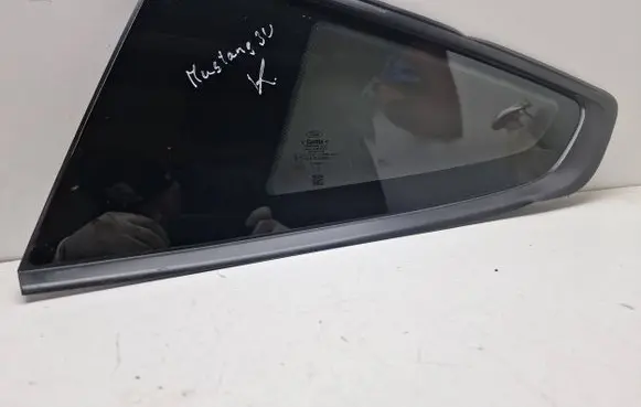 Ford Mustang VI Rear side window FR3B6329701AG 512293AG