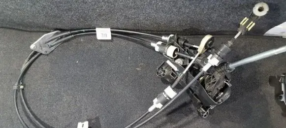 Ford Fiesta Gear shift cable linkage 4fta125fa6na