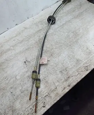 Opel Astra G Gear shift cable linkage 90578381