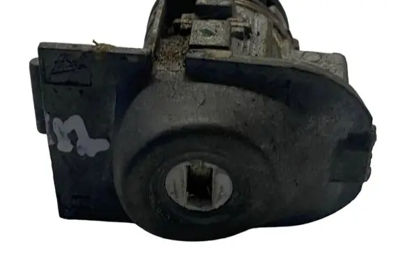 Volvo V70 Front door lock (next to the handle) 30784963