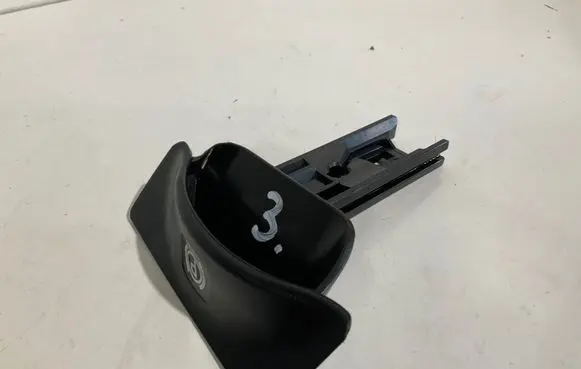 Mercedes-Benz E W211 Hand brake release handle 2114270020