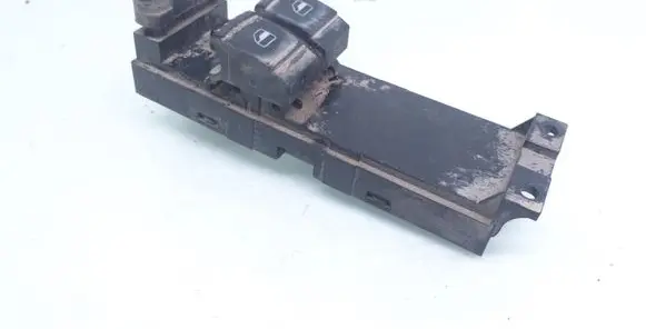 Volkswagen PASSAT B5 Electric window control switch 1J3959857