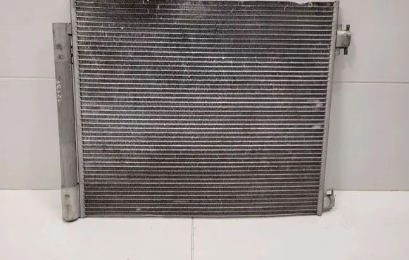 Nissan Qashqai A/C cooling radiator (condenser) 921009251R