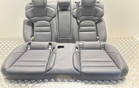Porsche Taycan 9J1 Rear seat 9J1885190 9J1885189