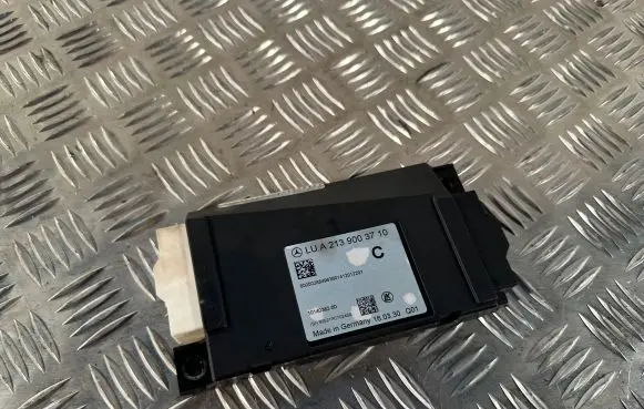 Mercedes-Benz E W213 Comfort/convenience module A2139003710