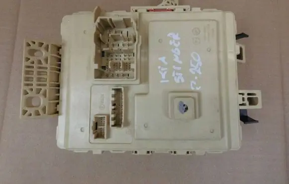 KIA Stinger Fuse box set 91951J5190