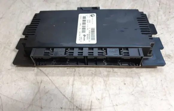 BMW 3 E90 E91 Light module LCM 9204540 9204543