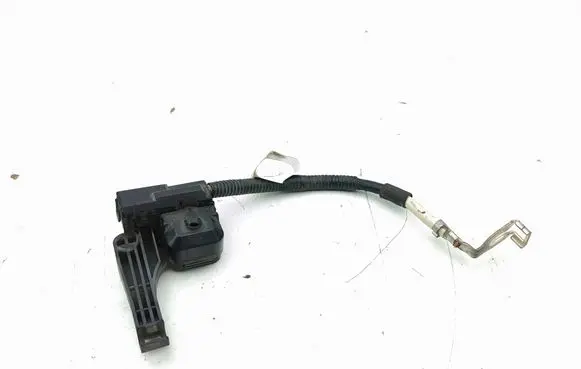 Lexus CT 200H Negative earth cable (battery) 8211247 1109253486
