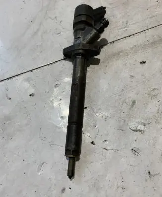 Peugeot 607 Fuel injector 9653344880