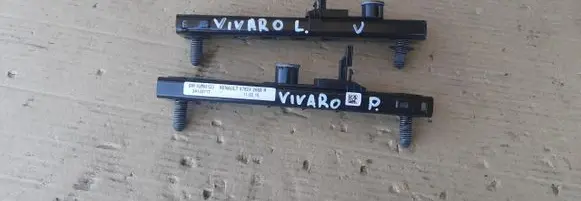 Opel Vivaro Seat belt trim 878242668R