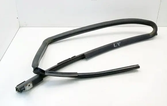 Nissan Almera Tino Rear glass trim NIALTIUKNDL7