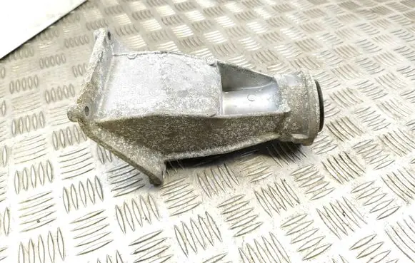 BMW X6 E71 Driveshaft support bearing bracket 59280110 7600691