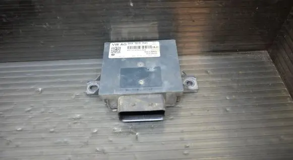 Volkswagen PASSAT B7 Power management control unit 3AA919041