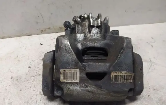 Peugeot 2008 II Front brake caliper 9835572180