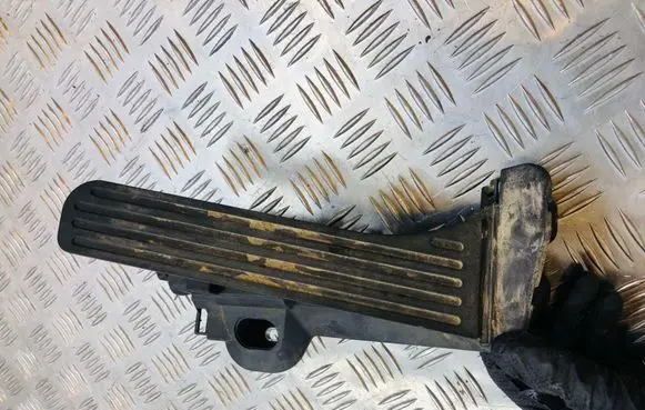 Volkswagen Eos Accelerator throttle pedal 1K2721503