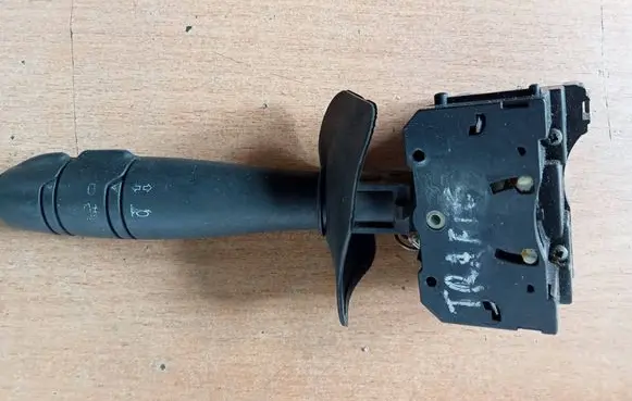 Renault Trafic II (X83) Indicator stalk 0000