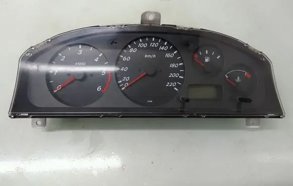 Nissan Almera N16 Speedometer (instrument cluster) BM476