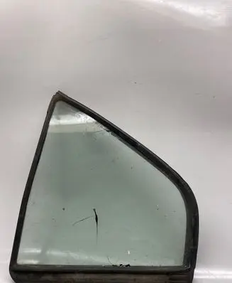 Rear vent window glass