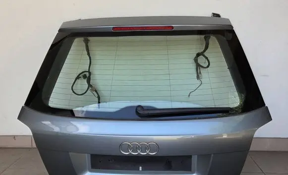 Audi A3 S3 8P Tailgate/trunk/boot lid