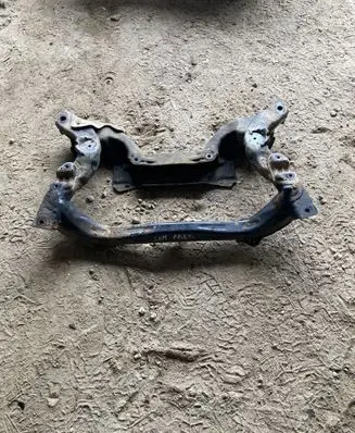 Mercedes-Benz E W211 Front subframe 2116200987 A2116200987