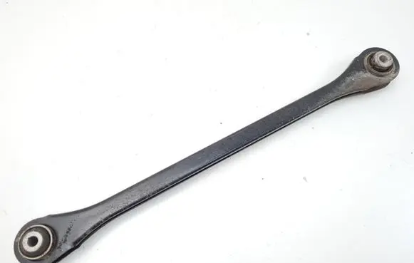 BMW 2 F46 Rear control arm 6851569