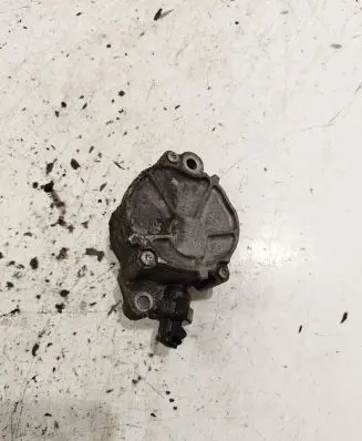 Ford Focus Vacuum pump 01562b