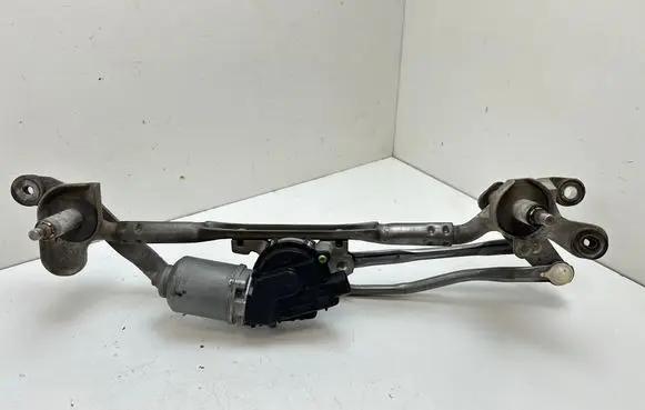 Front wiper linkage and motor