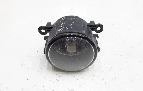 Renault Scenic II - Grand scenic II Front fog light 8200074008 15921ND