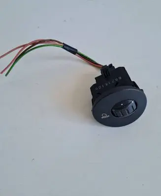 Headlight level adjustment motor