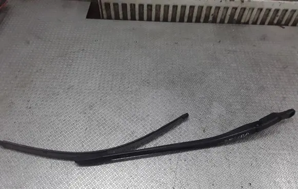 Audi A6 S6 C5 4B Windshield/front glass wiper blade 