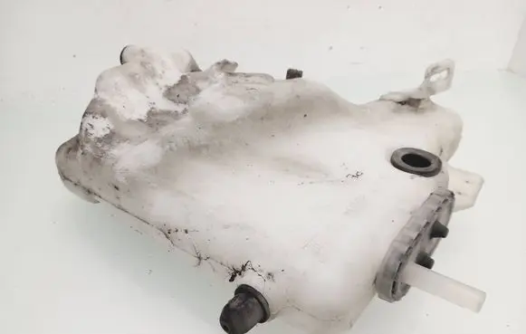 Mercedes-Benz E W211 Windshield washer fluid reservoir/tank 2118601460
