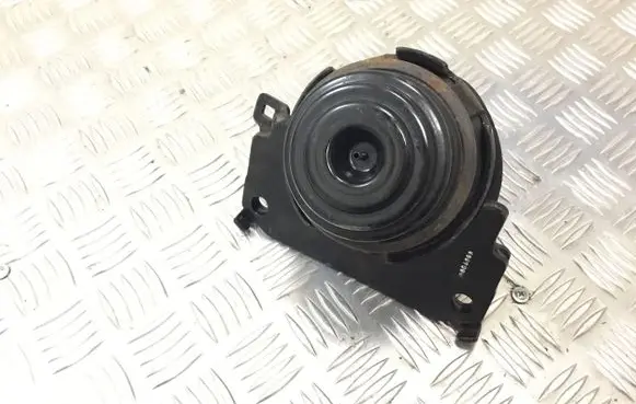 Toyota Land Cruiser (J150) Engine mount bracket 1236130141