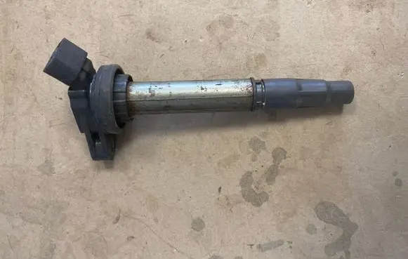 Toyota Corolla E140 E150 High voltage ignition coil 9091902252