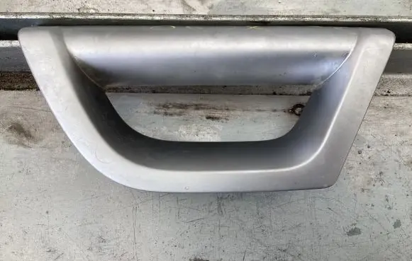 Volvo XC90 Rear door handle trim 8650070
