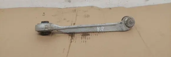 Volkswagen PASSAT B5 Front control arm