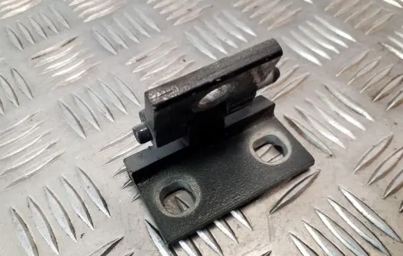 Volvo V70 Front door upper hinge