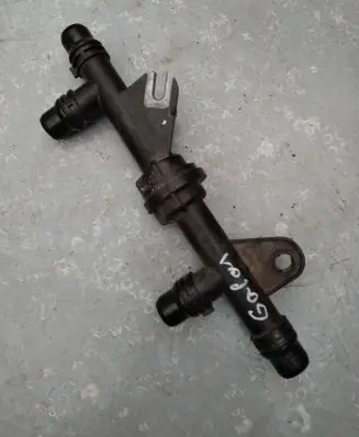 Peugeot 208 Engine coolant pipe/hose 9834745480