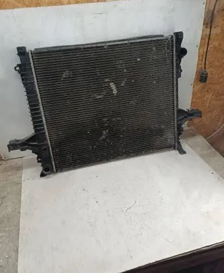 Volvo XC90 Coolant radiator 30723707